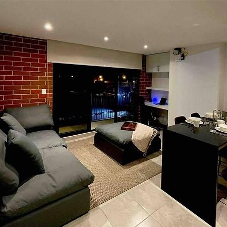 Lovely 1 Bedroom Unit With Free Parking Modra Zone 4 Guatemala City ภายนอก รูปภาพ